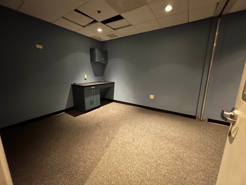 More Photos Of 613-623 N 19th St, Allentown Freestanding For Lease