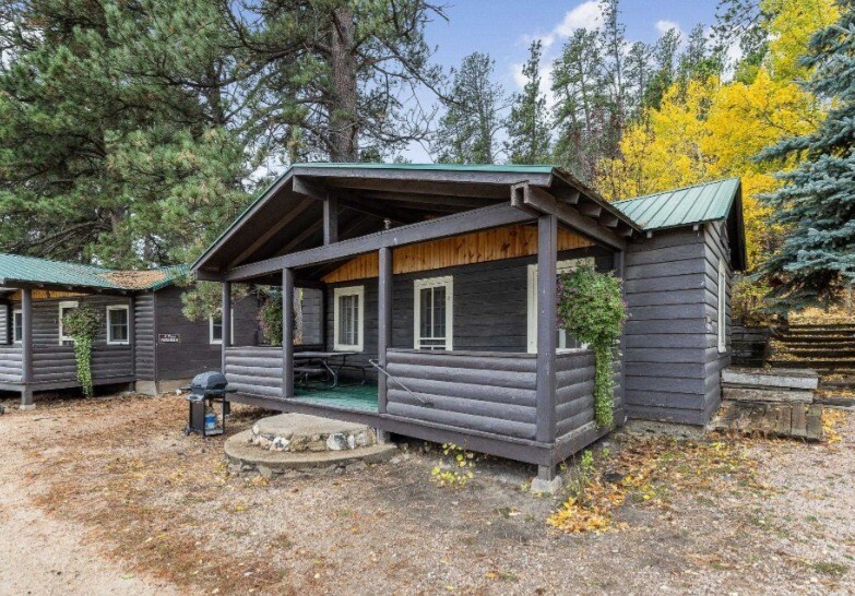 More Photos Of 24063 Highway 385, Hill City Lodge Meeting Hall For Sale