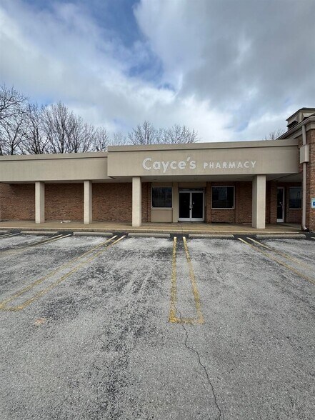 Primary Photo Of 1112 W 7th St, Hopkinsville Freestanding For Lease