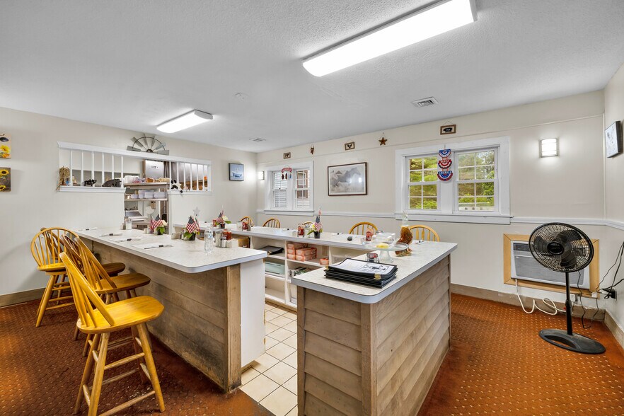 More Photos Of 678 Colonel Ledyard Hwy, Ledyard Storefront Retail Residential For Sale