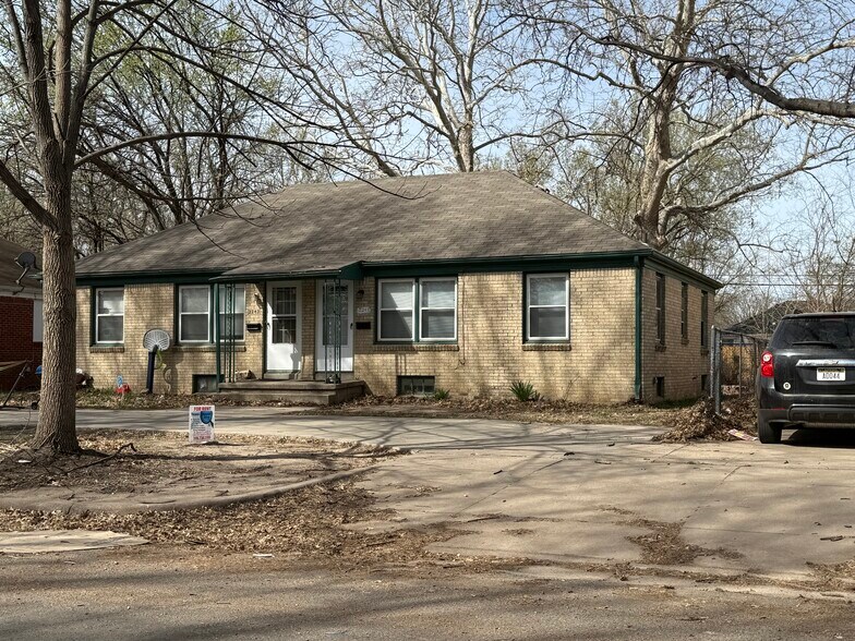 More Photos Of , Wichita Multifamily For Sale