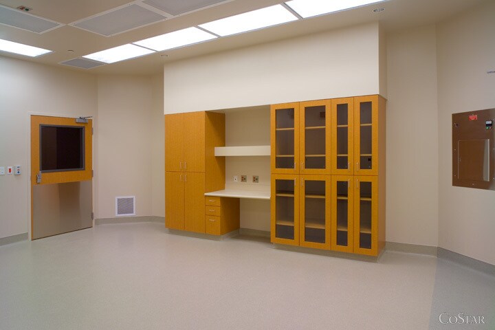 More Photos Of 10905 Memorial Hermann Dr, Pearland Medical For Lease