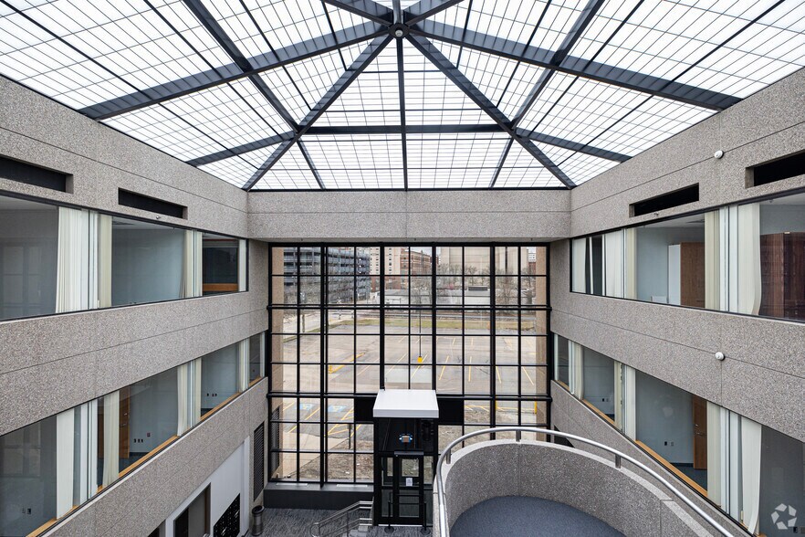 More Photos Of 120 Thomas St, Worcester Medical For Lease