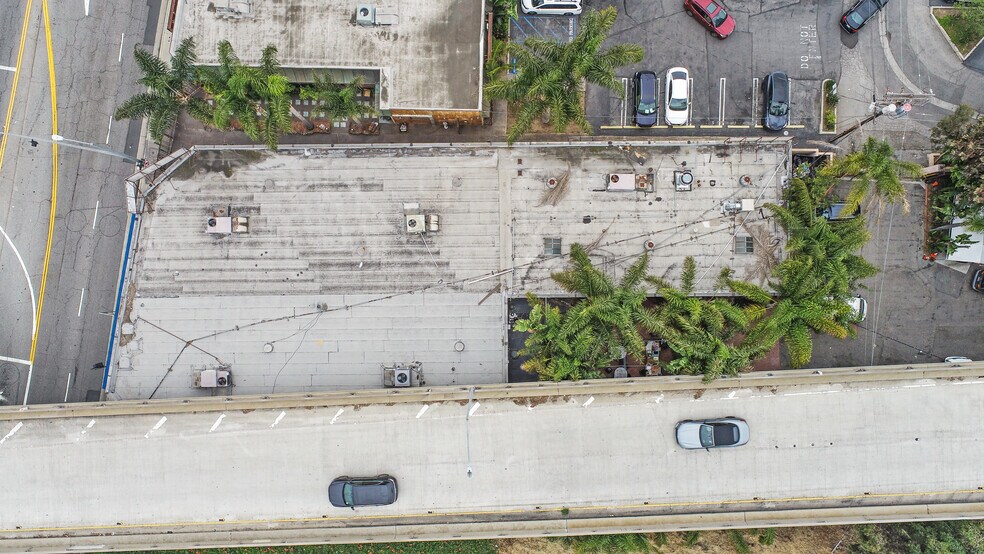 More Photos Of 11251 National Blvd, Los Angeles Office For Lease
