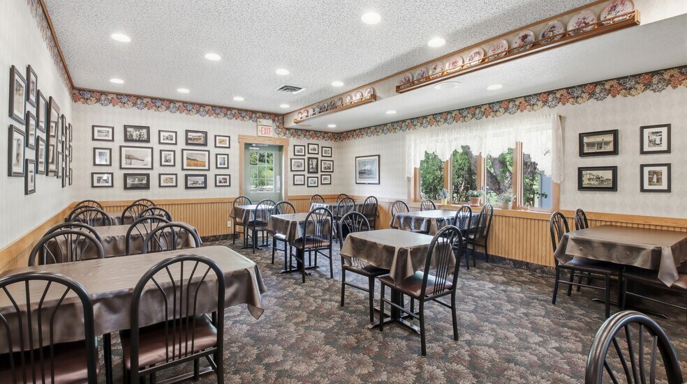 More Photos Of S286 WI-35, Nelson Restaurant For Sale