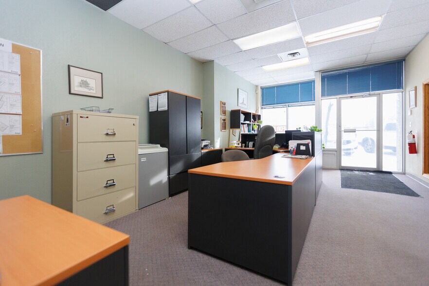 More Photos Of 4730 50 St, Red Deer Storefront Retail Office For Sale
