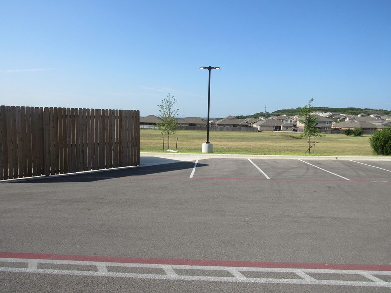 More Photos Of 2102 W Stan Schlueter Loop, Killeen Freestanding For Lease