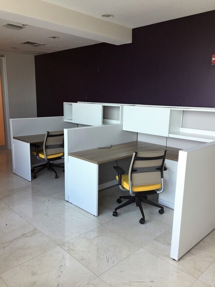 More Photos Of 2301 NW 87th Ave, Doral Office Residential For Lease
