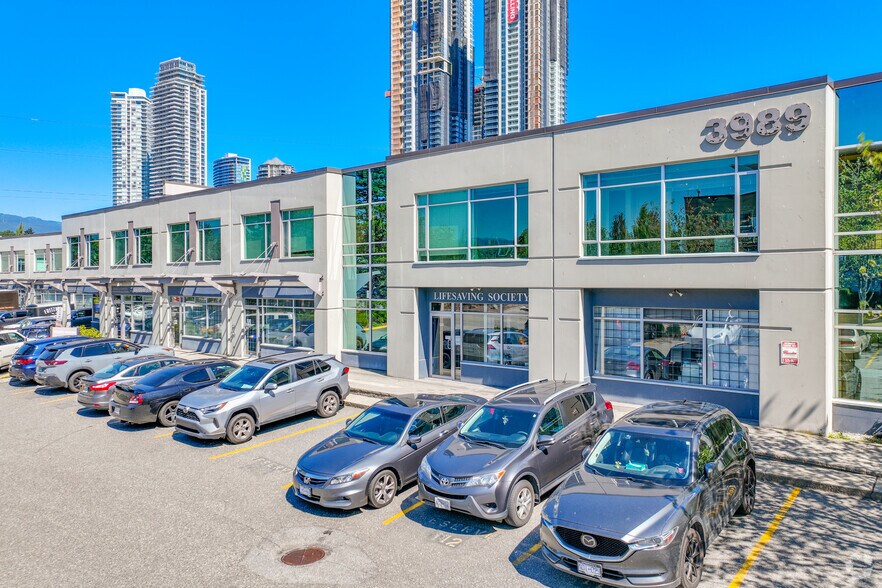 More Photos Of 3989 Henning Dr, Burnaby Research And Development For Lease