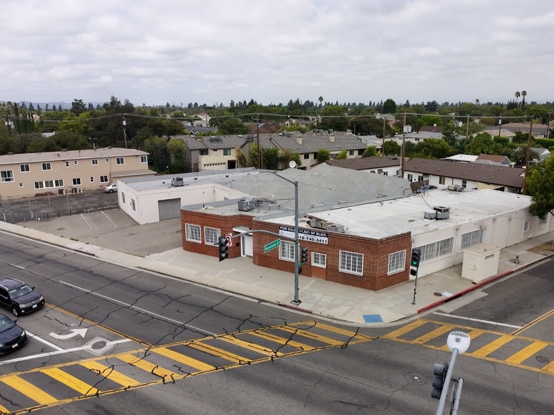 More Photos Of 2101 W Olive Ave, Burbank Warehouse For Sale