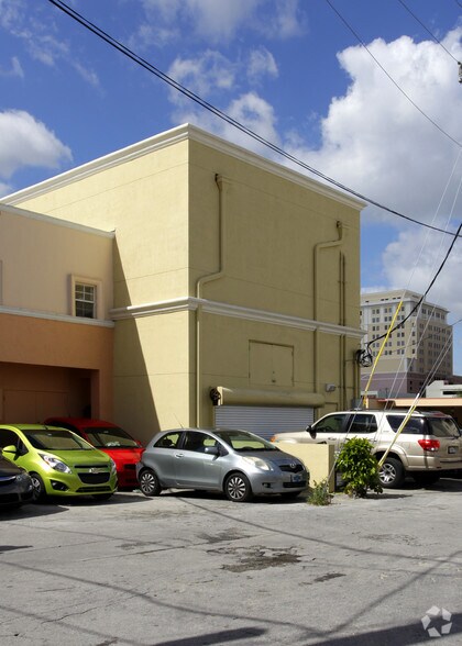 More Photos Of 223 Valencia Ave, Coral Gables Restaurant For Sale