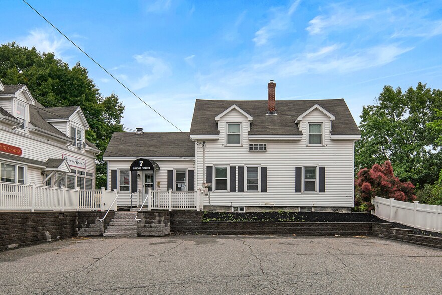 More Photos Of 7 Bridge St, Billerica Office For Sale