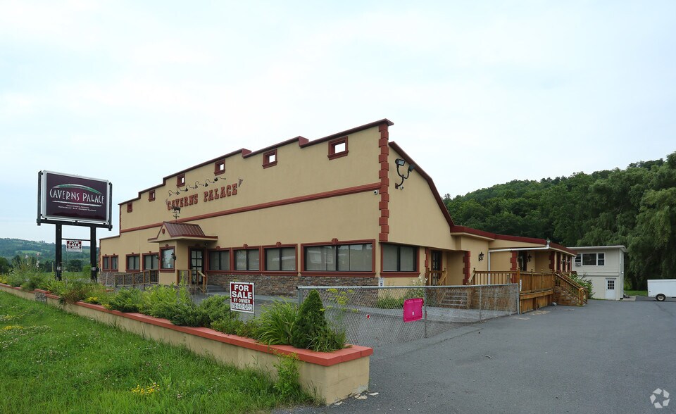 Primary Photo Of 2930 State Route 7, Howes Cave Restaurant For Sale