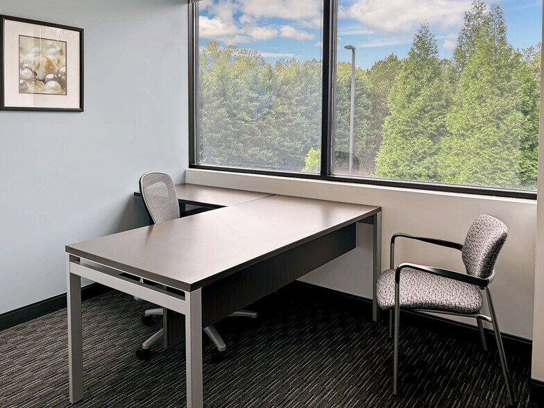 More Photos Of 128 Millport Cir, Greenville Coworking Space