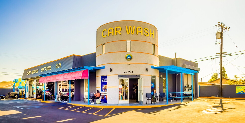 More Photos Of 21011 Pioneer Blvd, Lakewood Carwash For Sale