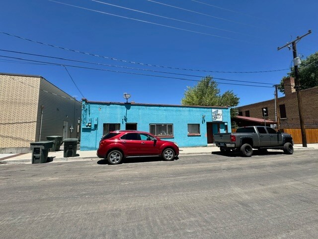 More Photos Of 735 Aultman St, Ely General Retail For Sale