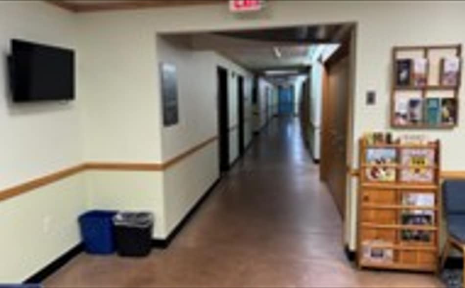 More Photos Of 4444 Arlington Blvd, Arlington Religious Facility For Lease