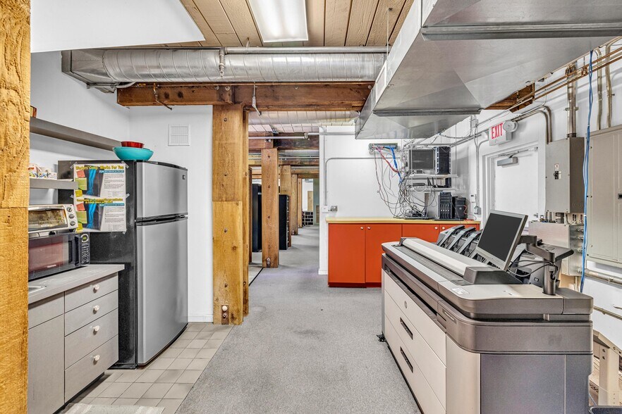 More Photos Of 3045 N Federal Hwy, Fort Lauderdale Loft Creative Space For Sale