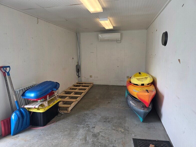 More Photos Of 12 Moran Dr, Rockland Warehouse For Lease