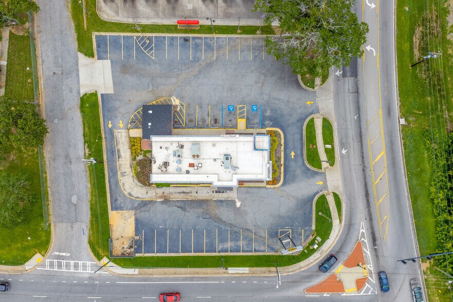 More Photos Of 4540 E Ponce De Leon Ave, Clarkston Restaurant For Lease