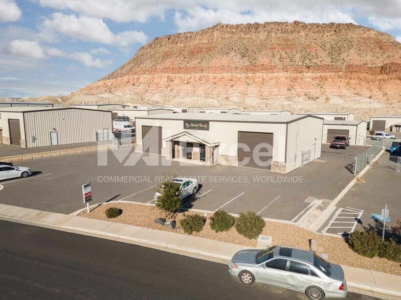 Primary Photo Of 1459 E Ridge St, Washington Warehouse For Sale