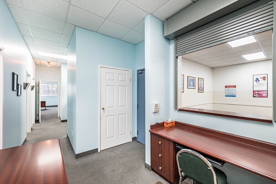 More Photos Of 1625 Albion Rd, Toronto Medical For Sale