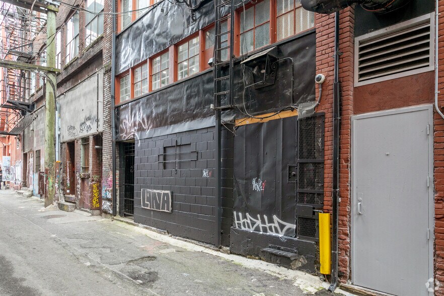 More Photos Of 112 W Hastings St, Vancouver Office For Lease