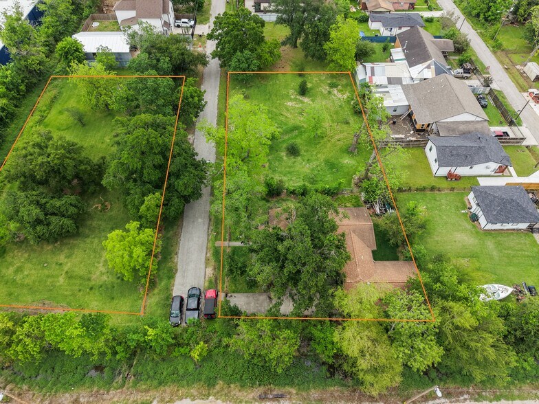 More Photos Of 7702 King St, Houston Land For Sale