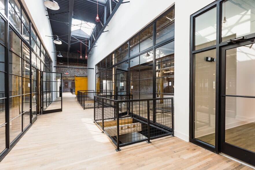 More Photos Of 565 Northside Dr, Atlanta Coworking Space