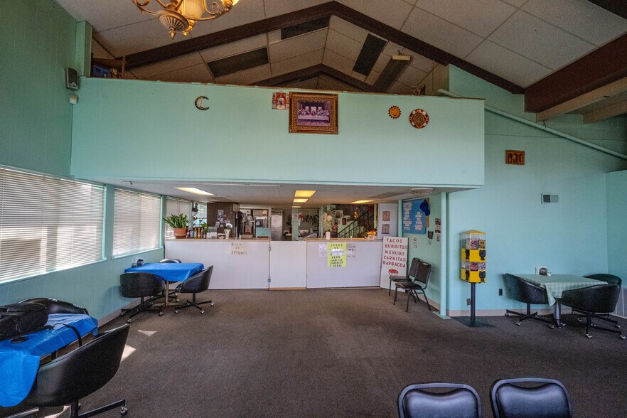 More Photos Of 1301 9th St, Greeley General Retail For Sale