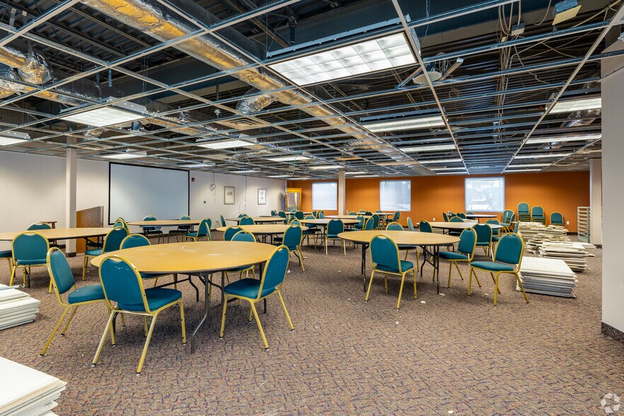 More Photos Of 1041 Acoma St, Denver Office For Sale