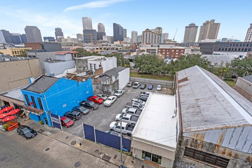 More Photos Of 325 Andrew Higgins Dr, New Orleans Storefront For Lease