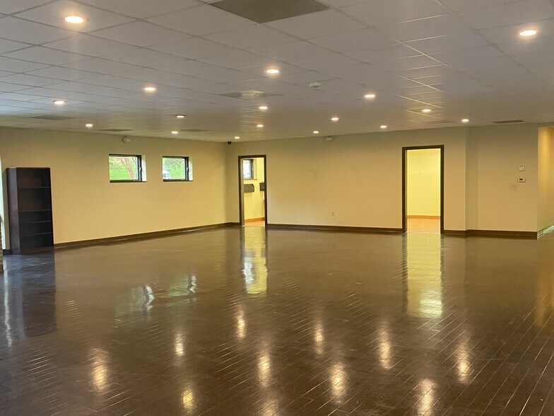 More Photos Of 2609 N Duke St, Durham Medical For Lease