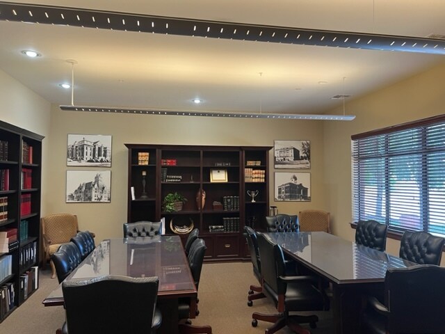 More Photos Of 9505 N Kelley Ave, Oklahoma City Office Residential For Sale