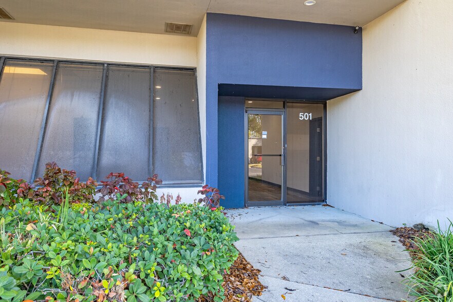 More Photos Of 13190 56th Ct, Clearwater Unknown For Lease