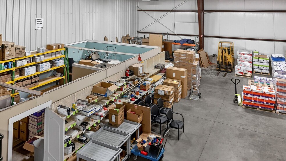 More Photos Of 1101 Cambridge Cir, Layton Warehouse For Sale