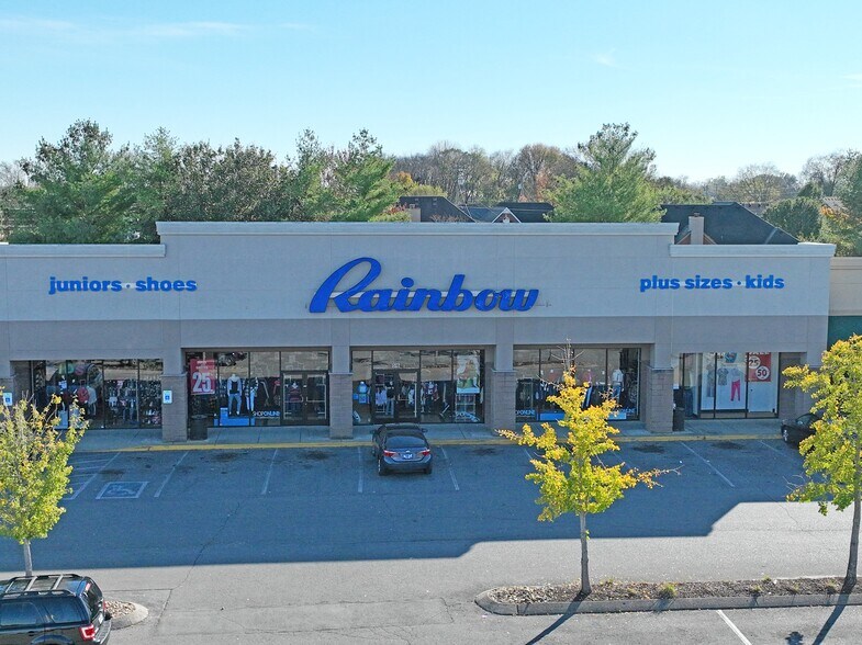 More Photos Of 496 Enon Springs Rd E, Smyrna General Retail For Sale