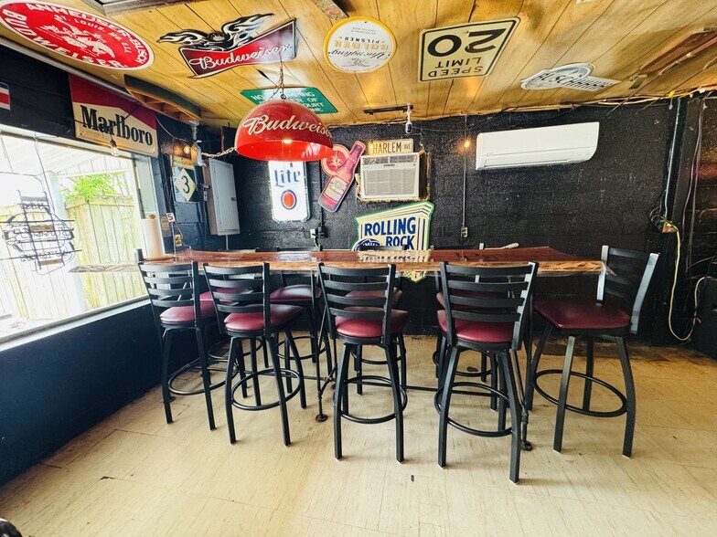 More Photos Of 125 Cypress Rd, Buchanan Restaurant For Sale