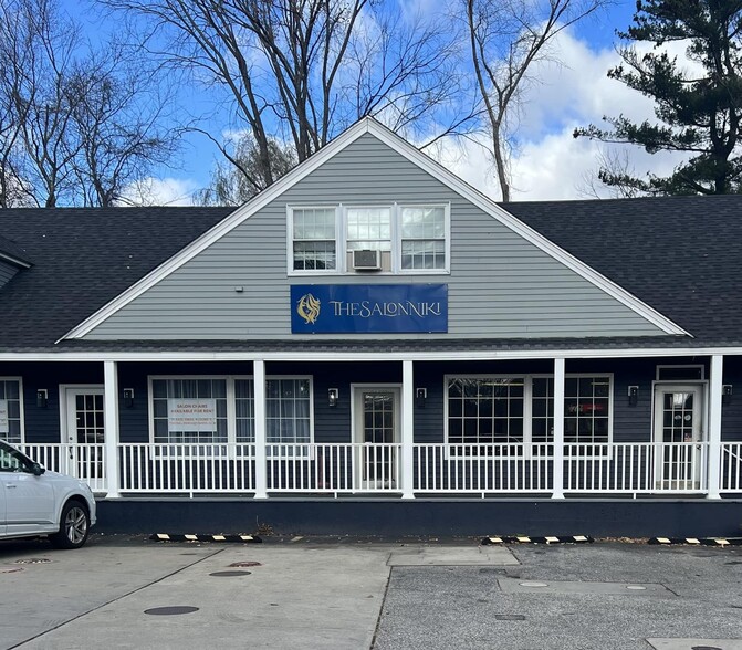 Primary Photo Of 392-398 Main St, Sturbridge Storefront Retail Office For Lease