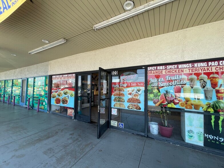 Primary Photo Of 912-980 S Euclid St, Anaheim Restaurant For Lease