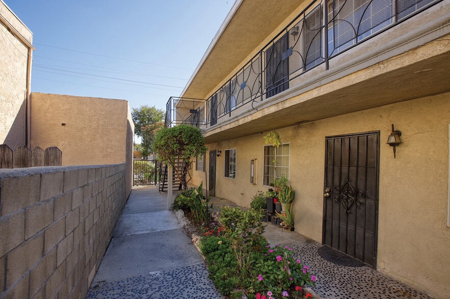 More Photos Of 12155 Pine St, Norwalk Apartments For Sale