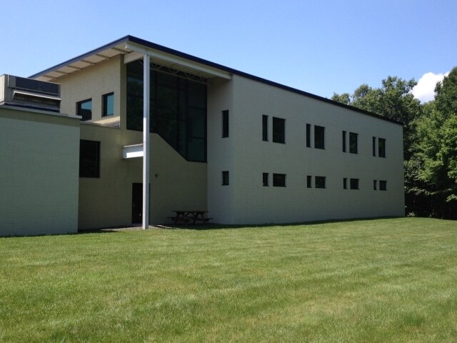 Primary Photo Of 395 Oak Hill Rd, Mountain Top Manufacturing For Lease