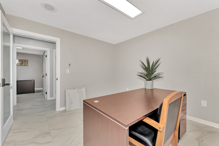 More Photos Of 12749 Tamiami Trl S, North Port Medical For Sale