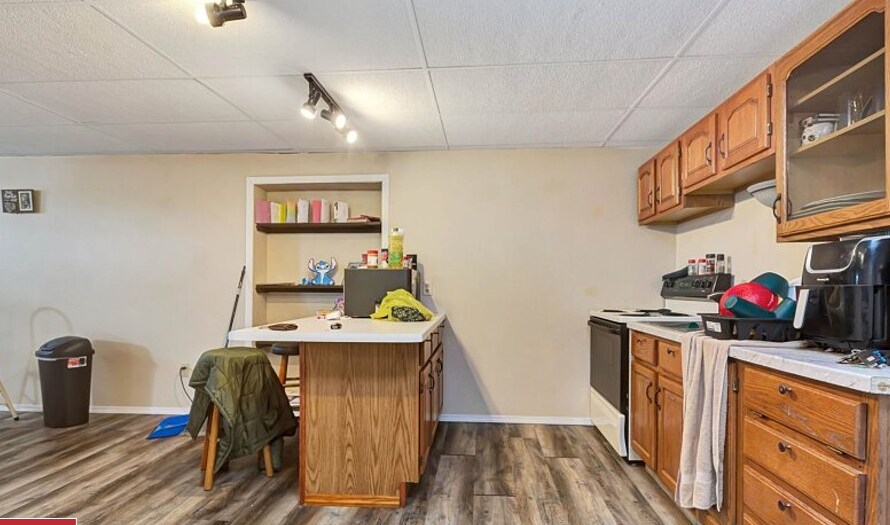 More Photos Of 114 E Main St, Weyauwega Storefront Retail Residential For Sale