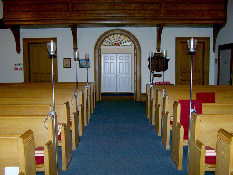 More Photos Of 27 Church St, Pulaski Religious Facility For Sale