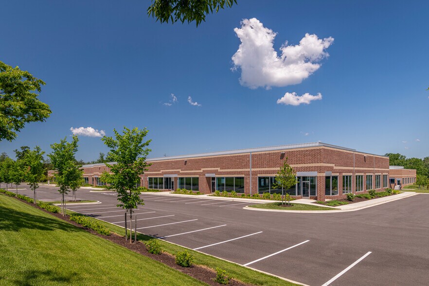 More Photos Of 1503 Signature Dr, Hanover Unknown For Lease