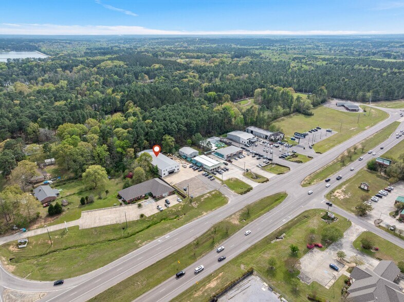 More Photos Of 6802 U S Highway 98, Hattiesburg Flex For Sale