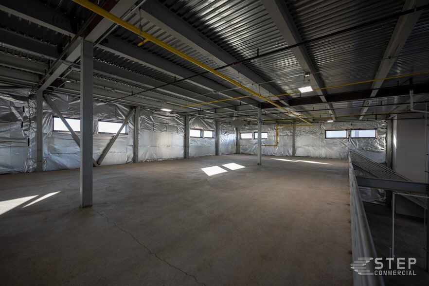More Photos Of 11110 Broomfield Ln, Broomfield Research And Development For Lease