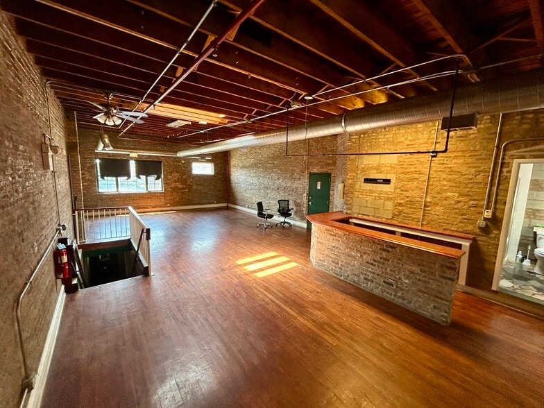 More Photos Of 5923-5927 S Wentworth Ave, Chicago Warehouse For Sale