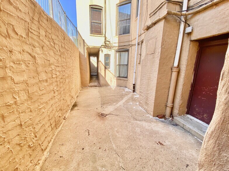 More Photos Of 24 Avenue Ditmars Steinway, Astoria Apartments For Sale
